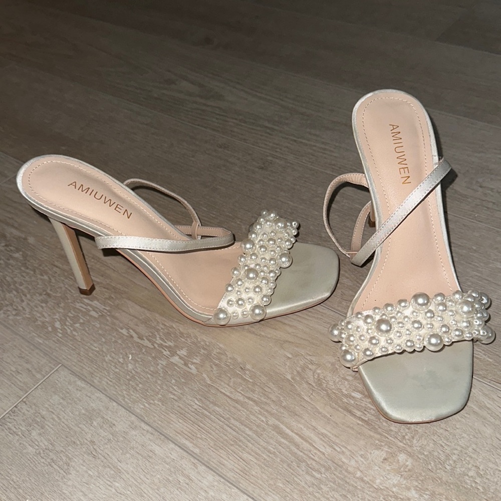 White Pearl Bridal Heels!